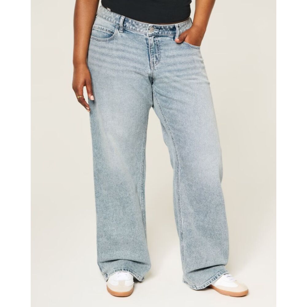 NWT Hollister Andi Adjustable Waist Low-Rise Light Wash Back Buckle Baggy Jeans